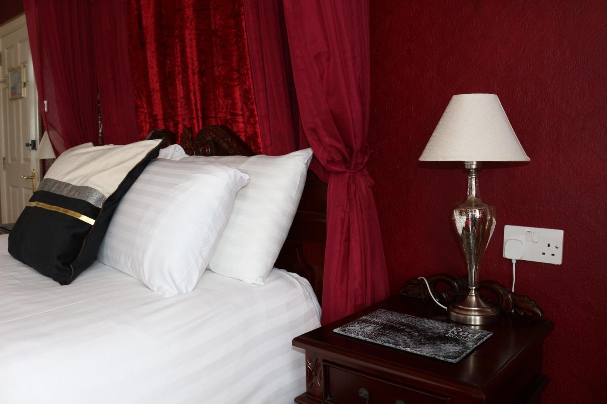 The Belgrave Hotel Тенби Экстерьер фото