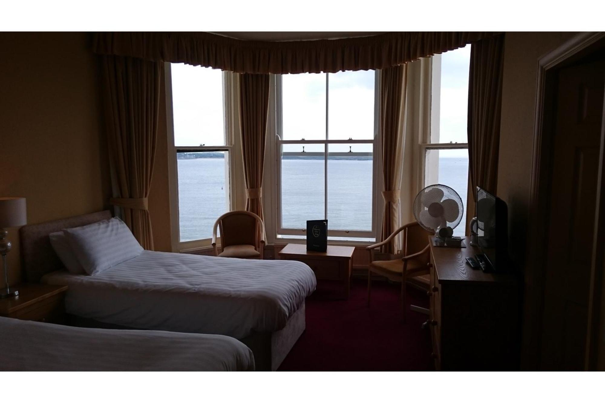 The Belgrave Hotel Тенби Экстерьер фото
